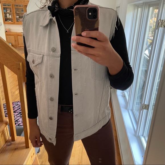 Jbrand cutoff denim vest size m/l - Picture 5 of 5